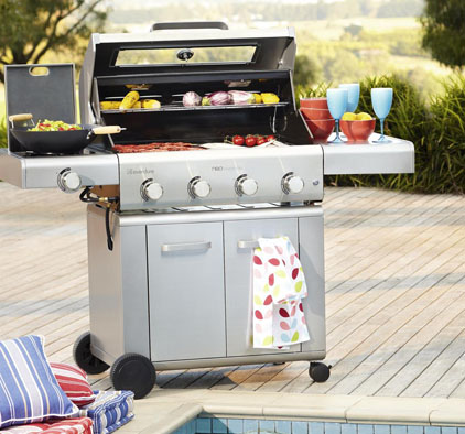 BBQs & outdoor kitchens - Shippys has got the lot!